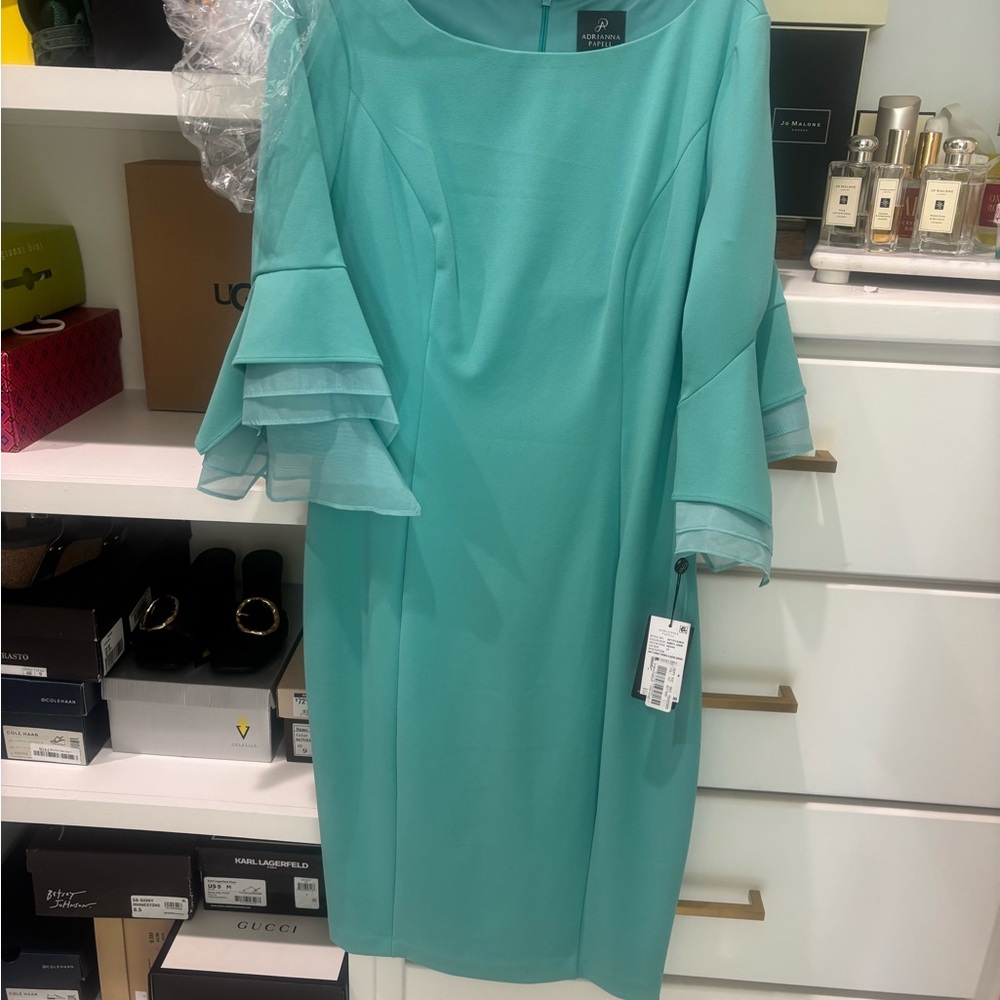 Adrianna Papell Green Sheath Dress with Bateau Neckline